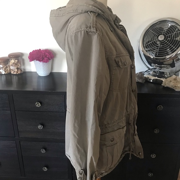 Buffalo Utility Jacket 🧥 in Khaki Color - Picture 4 of 7